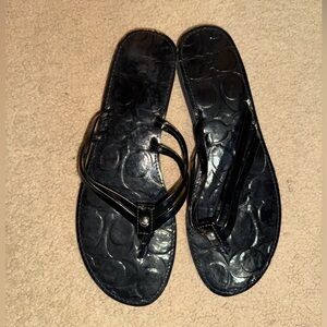 NEW Coach Juney Patent Lather Flip Flops in Black size 7/8